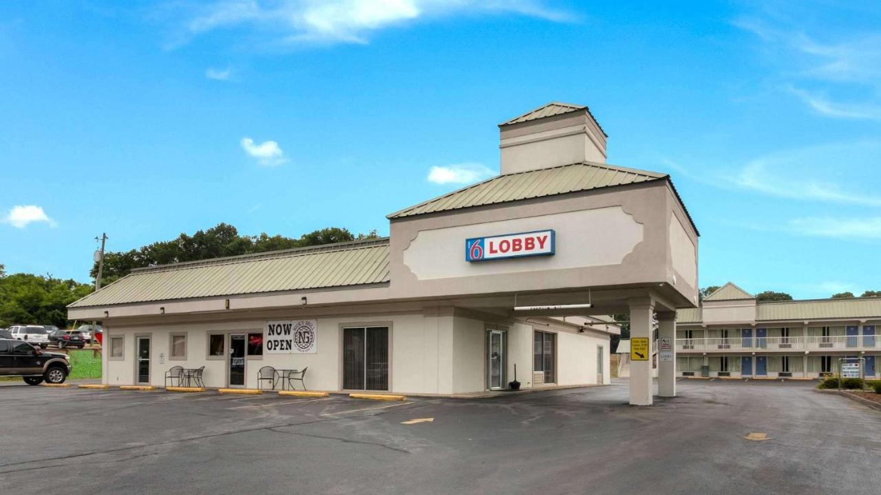 Hotel 6-pulaski, Tn Pulaski
